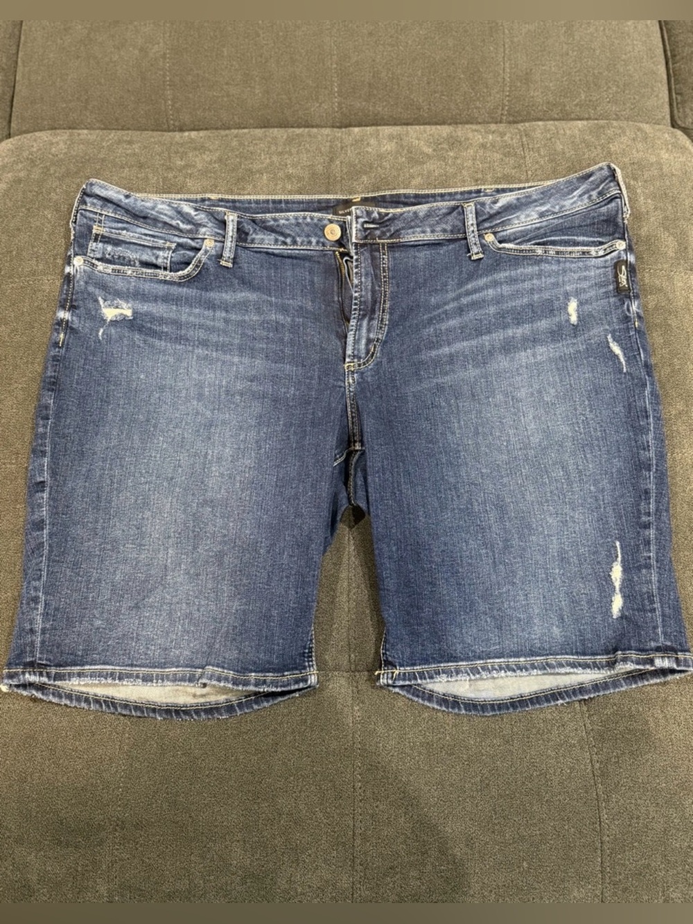 Silver Jeans Co. | 2 Pairs Suki Plus Bermuda Shorts | 24Wx10"